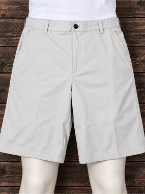 Izod Mens Size 38 Golf Shorts Silver Nickel Flat Front Casual